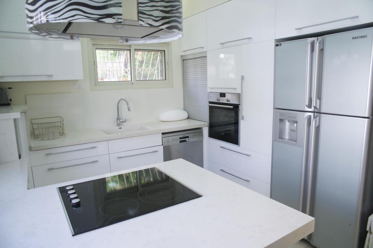 Dizengoff - Lovely Family Apartment 3 Rooms. เทลอาวีฟ ภายนอก รูปภาพ