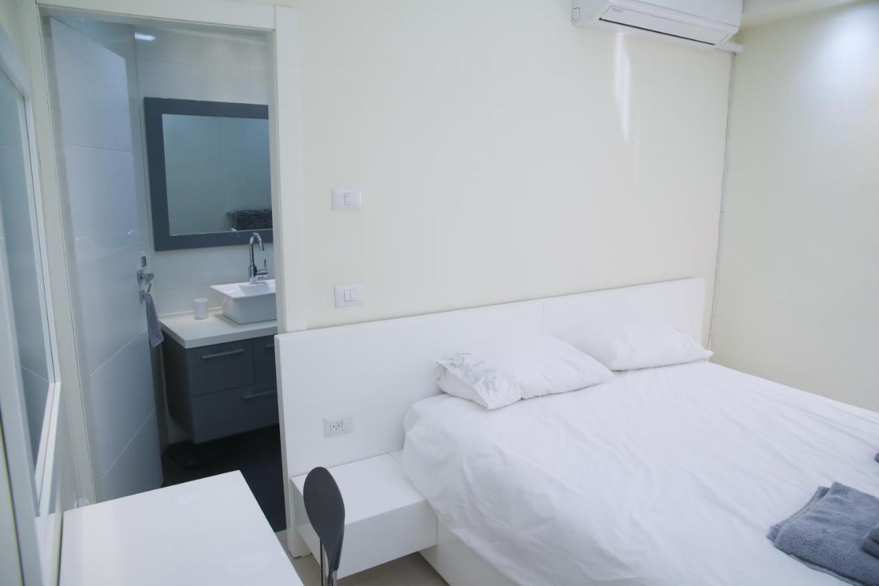 Dizengoff - Lovely Family Apartment 3 Rooms. เทลอาวีฟ ภายนอก รูปภาพ